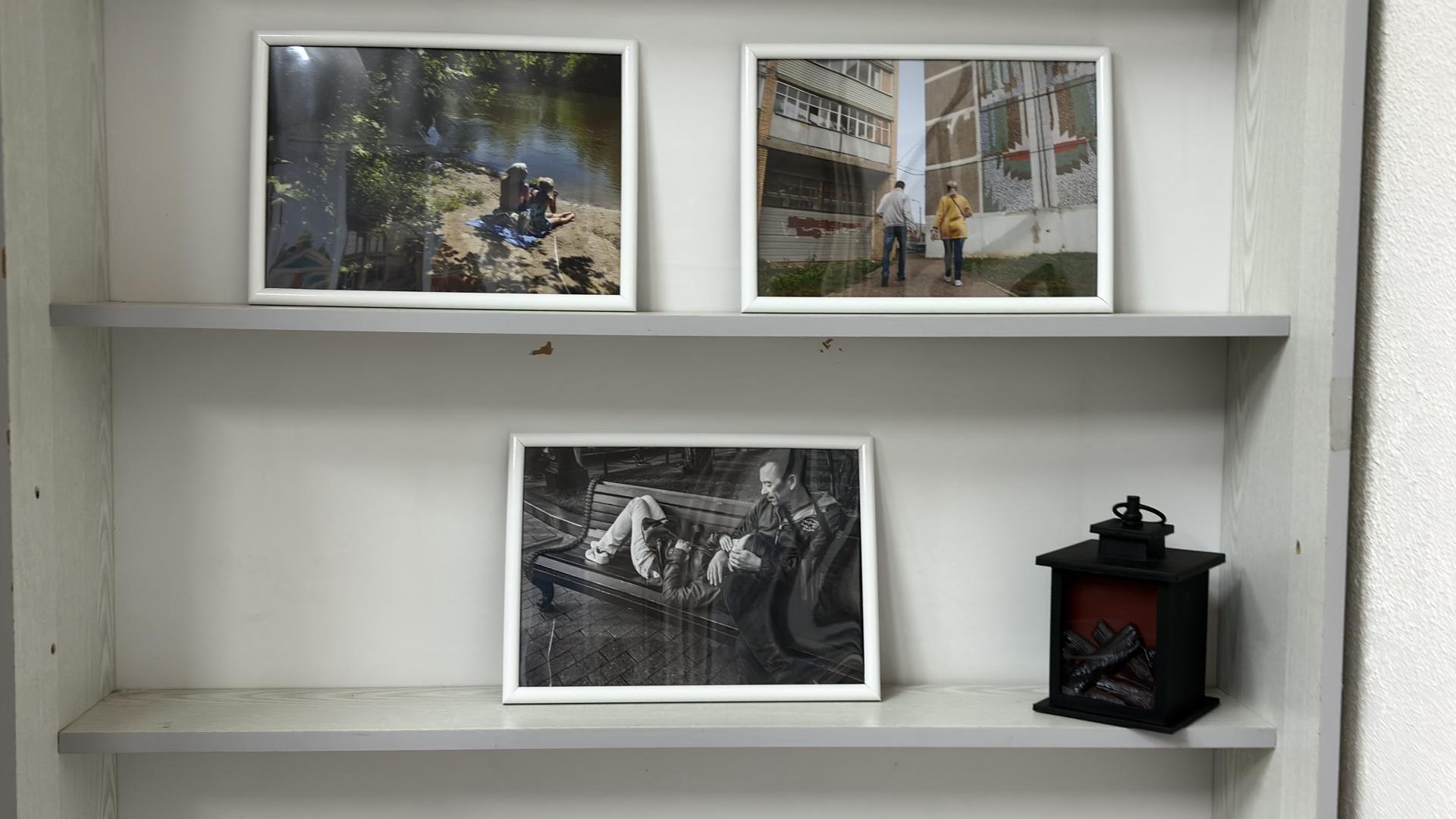 В Коломенской картинной галерее «Дом Озерова» открылась фотовыставка «Прогулки вдвоём» зарайского фотографа Василия Прощенского