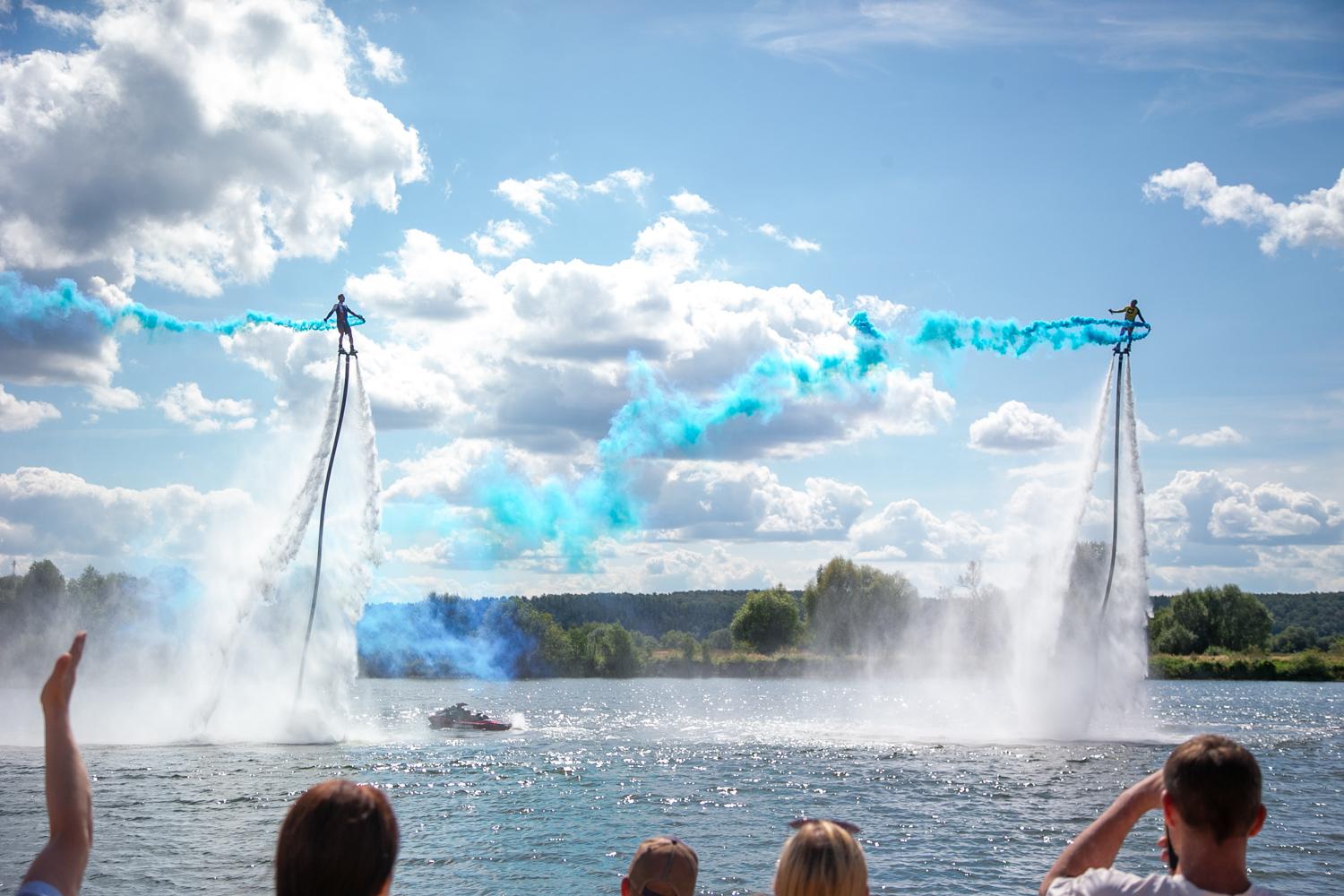 На карьере «Западный» в Озёрах в честь 100-летия города прошло водное шоу