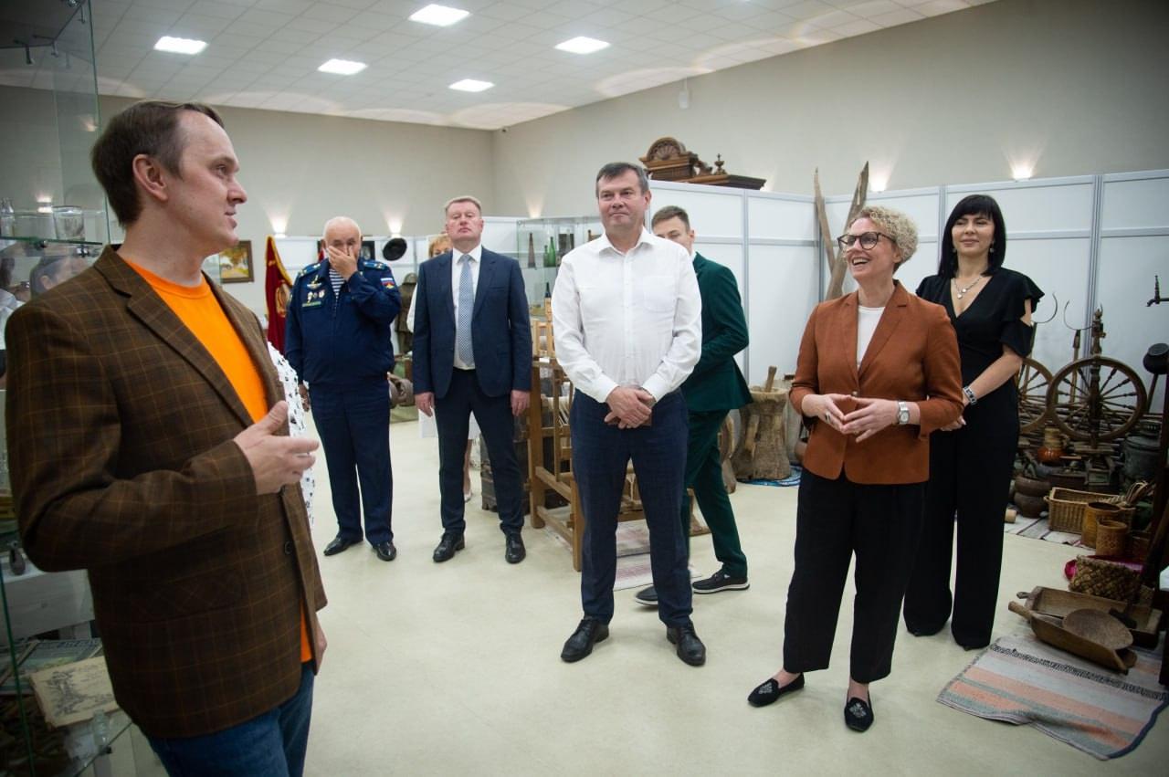 Выставка «Городище Ростиславль: следы тысячелетий» открылась в Озёрах в первый день празднования юбилея города