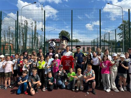 Полицейские в Коломне присоединились к акции «Зарядка со стражем порядка»