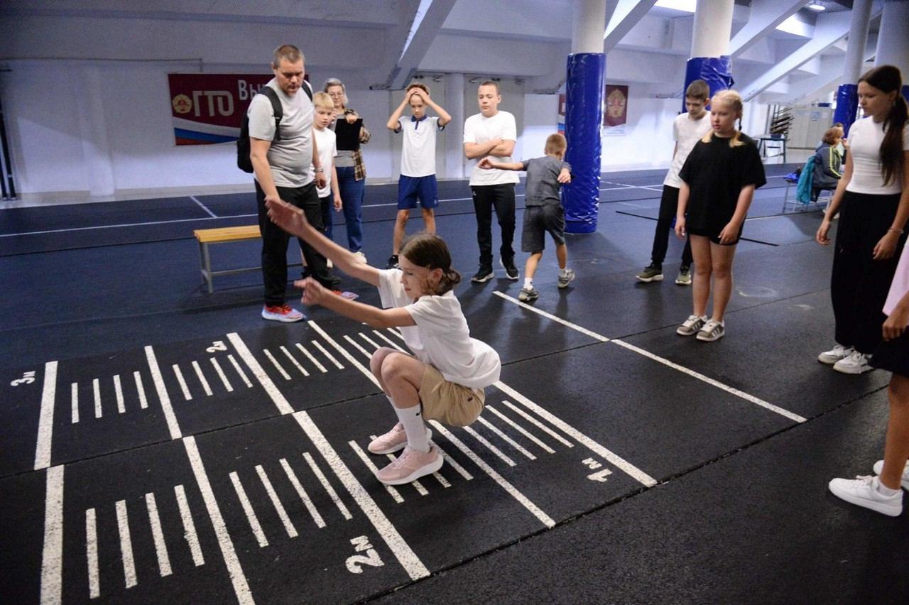 Около 150 школьников приняли участие в соревнованиях «ГТО - командный зачет»