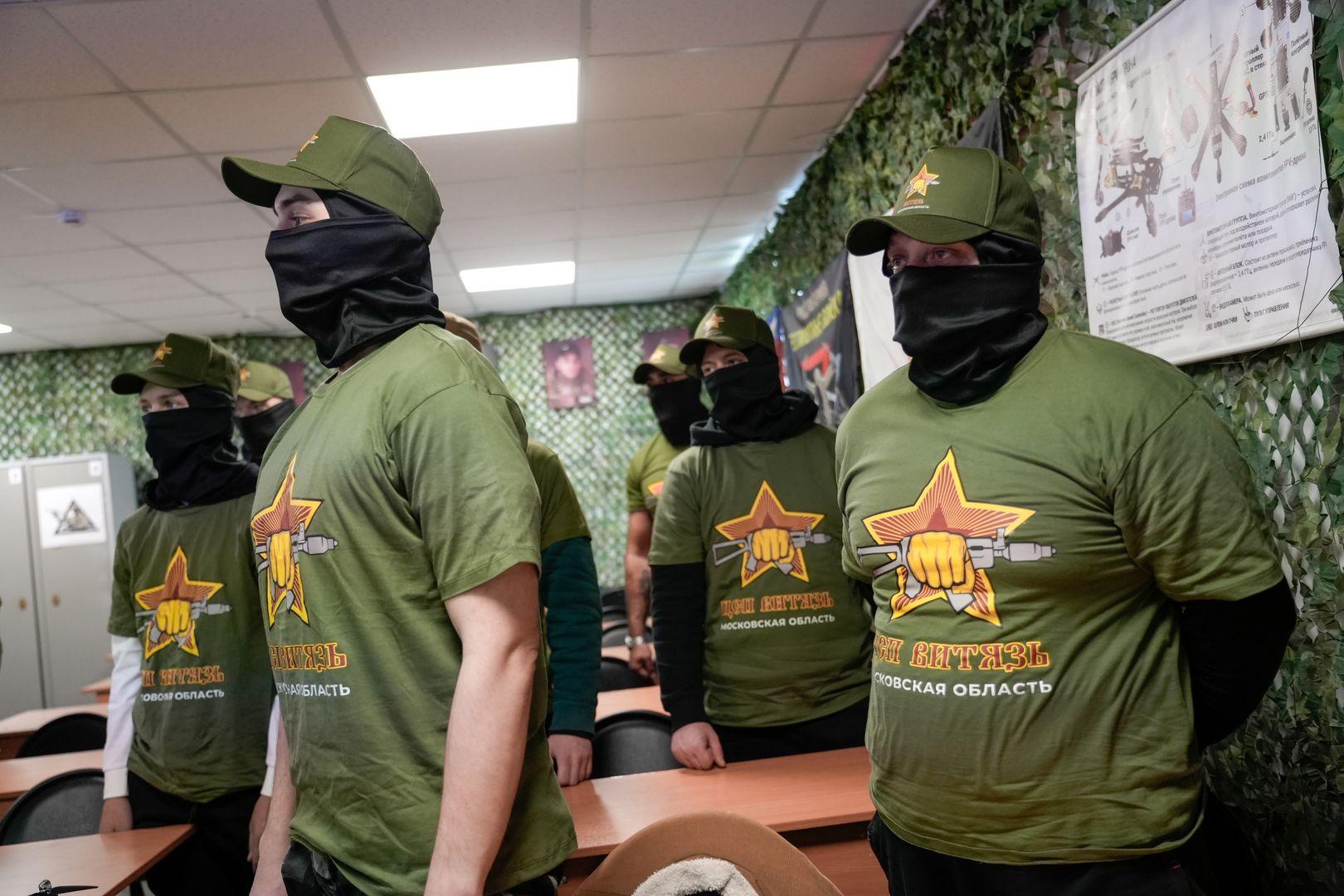 В Подмосковье участники СВО и их близкие могут оформить выплату на социальное такси