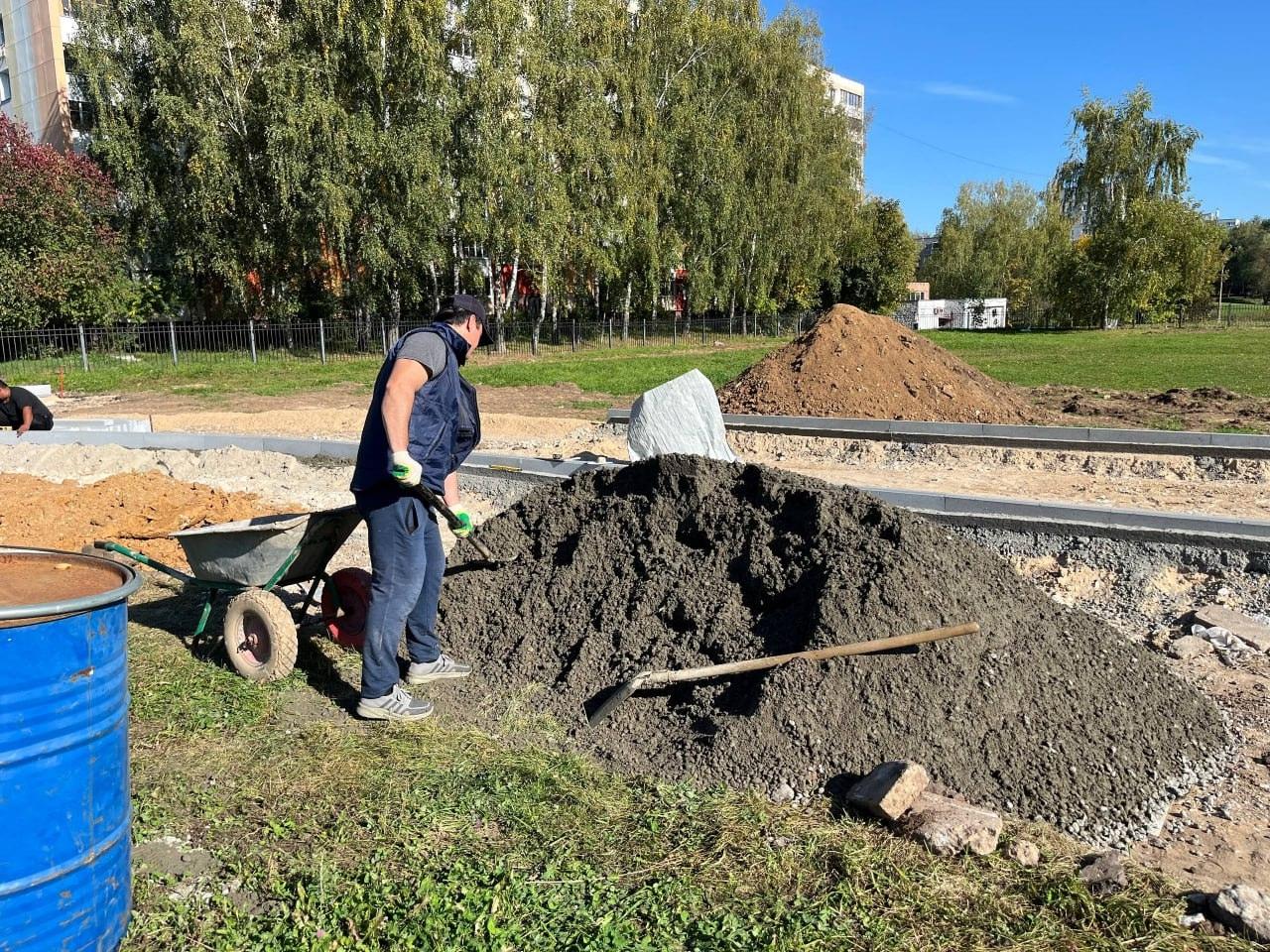 В Коломне началась реконструкция спортивного ядра школы № 16 на улице Девичье Поле