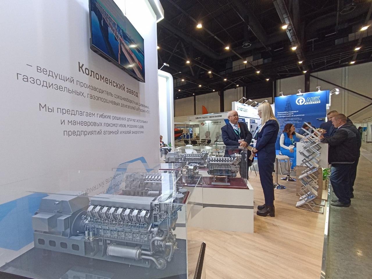 Продукцию Коломенского завода представили на международной выставке в Петербурге