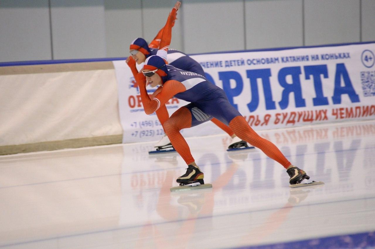 Конькобежцы из Коломны завоевали 14 наград на Всероссийских соревнованиях «Кубок Коломенского кремля»
