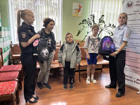 Коломенские полицейские присоединились к акции «Помоги пойти учиться»