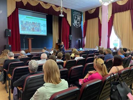 В Коломне инспектор по делам несовершеннолетних провела родительское собрание в колледже