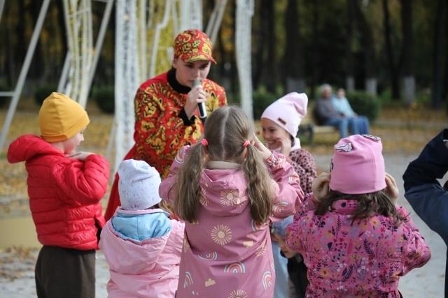 Парки Коломны и Озёр приглашают жителей и гостей округа весело и с пользой провести время на свежем воздухе