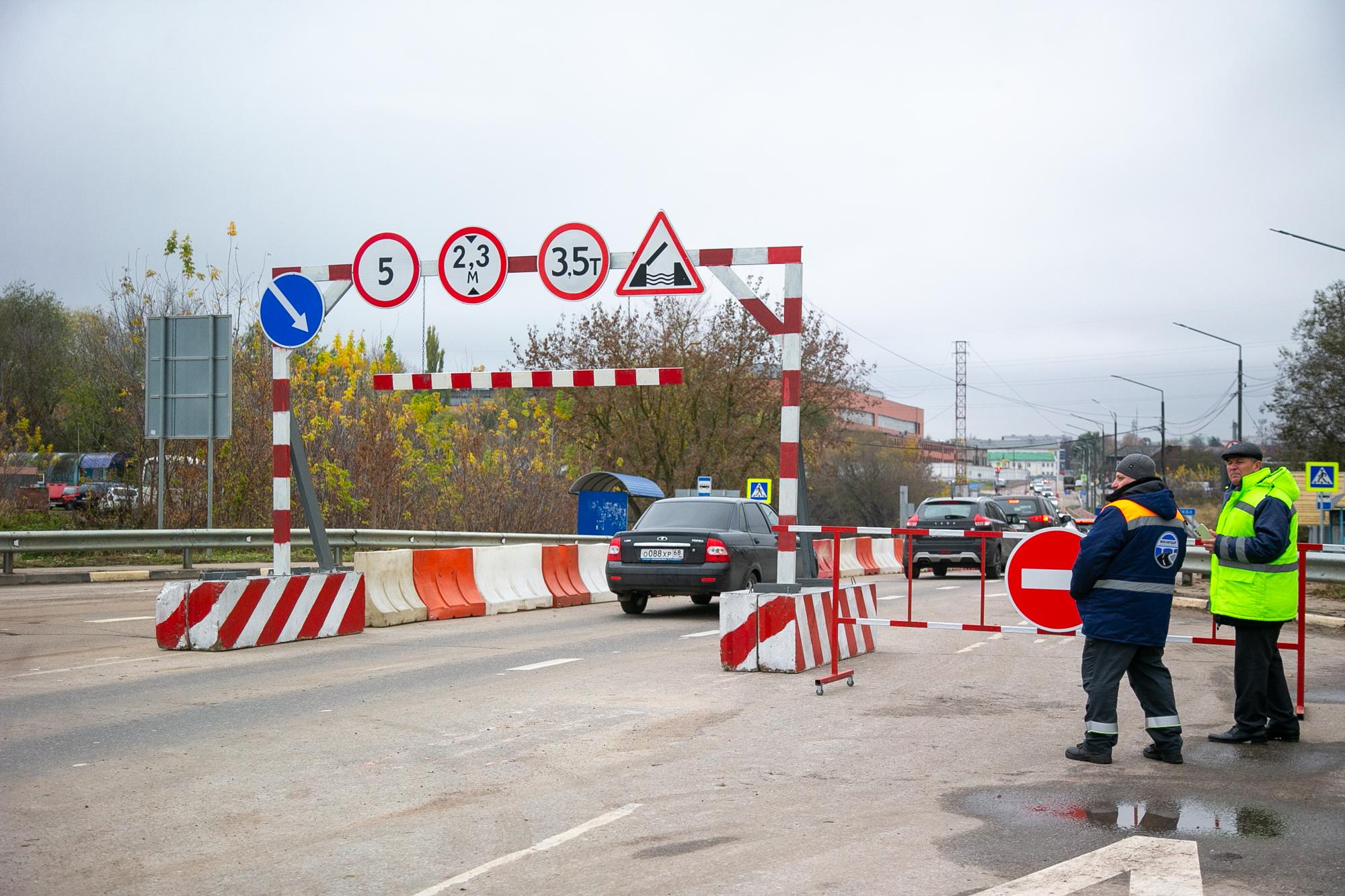 Митяевский мост открыт для проезда частного и спецтранспорта