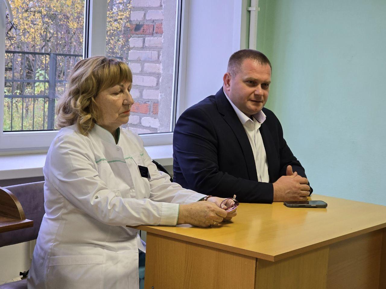 Главный врач Коломенской больницы Николай Макаров провел выездной прием граждан, получающих медицинскую помощь в Полурядинской амбулатории