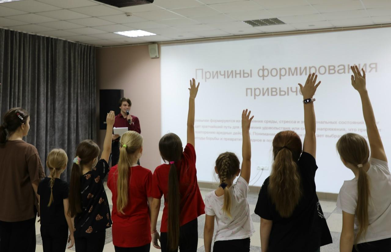 Ребятам из микрорайона Щурово в Коломне рассказали об опасностях наркотиков