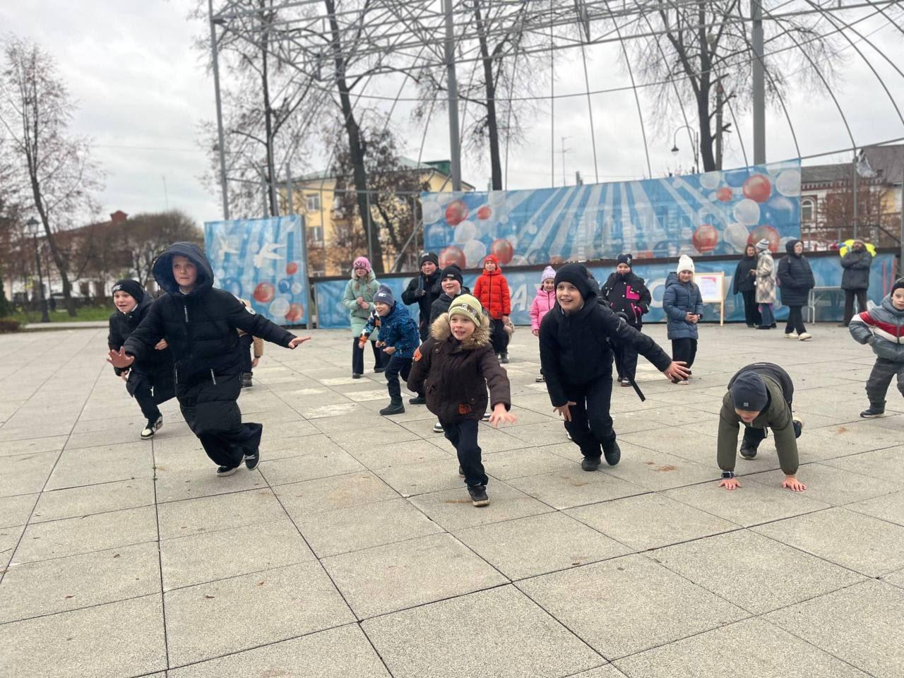 Парки Городского округа Коломна приглашают на тренировку по футболу и коллективный забег