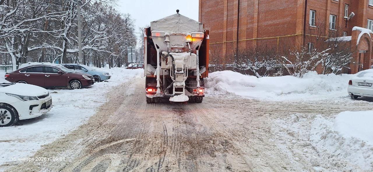 Дорожные службы продолжают приводить в порядок Коломну и Озёры после январских снегопадов