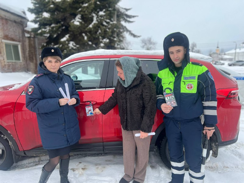 Коломенским водителям напомнили о безопасности во дворах