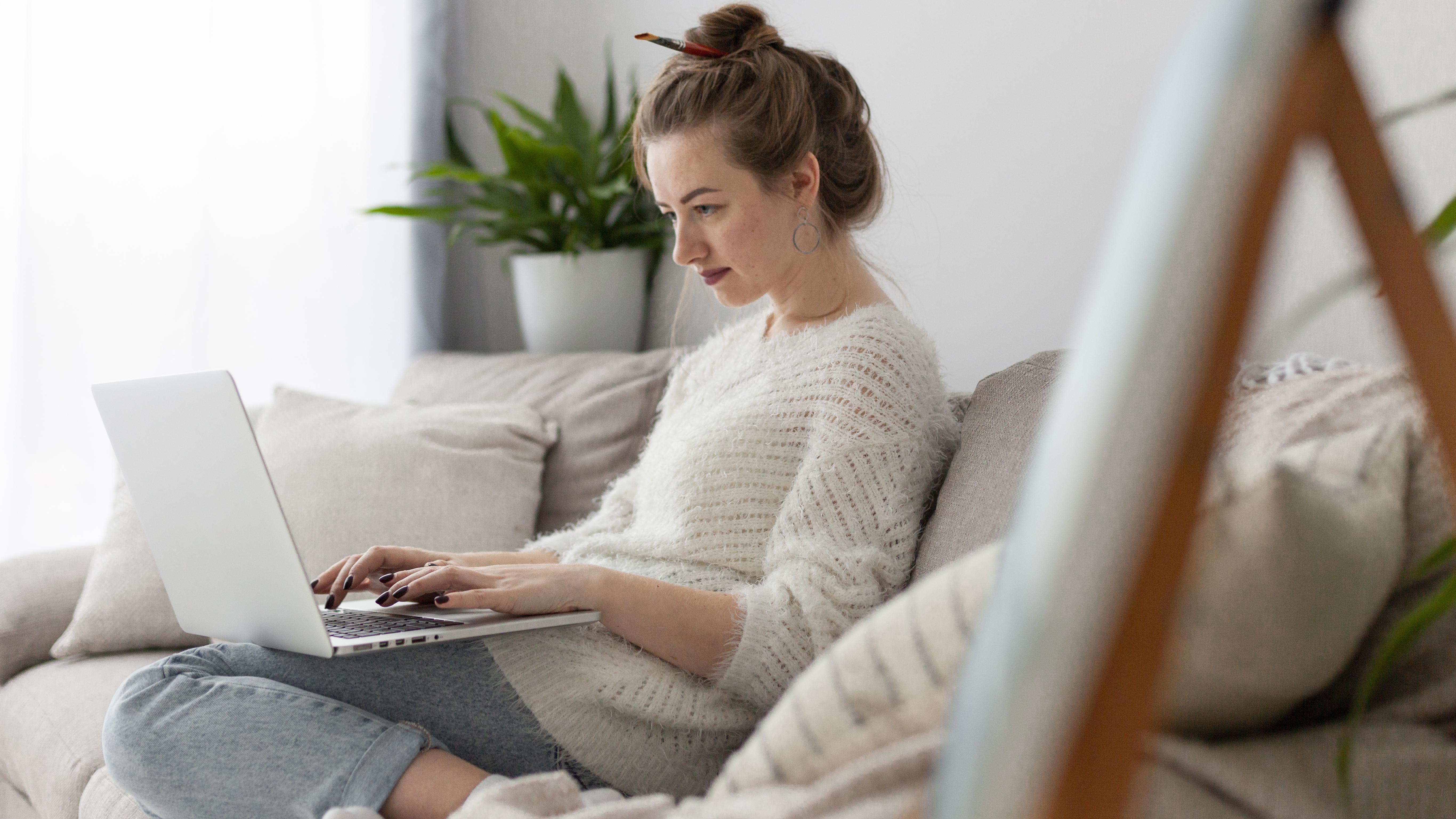 С 10 января вступили в силу новые правила контроля за компаниями, использующими труд самозанятых