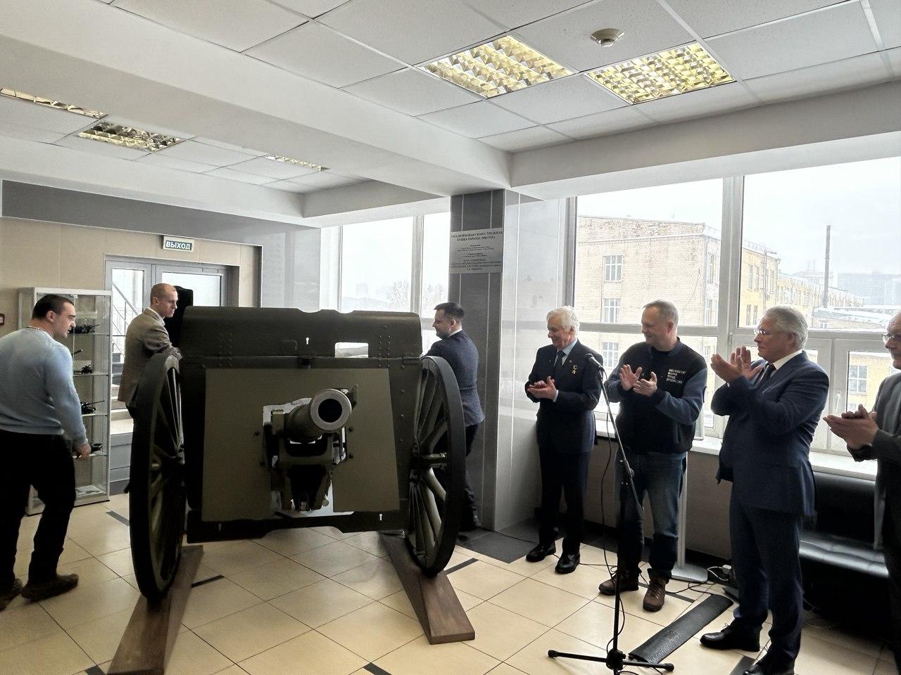 Сотрудники коломенского предприятия «КБМ» помогли отреставрировать знаменитую пушку у «Бауманки»