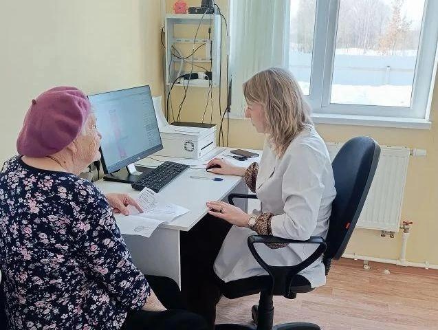 Коломенская больница сформировала график выезда узких специалистов и передвижного диагностического комплекса в сельские населенные пункты