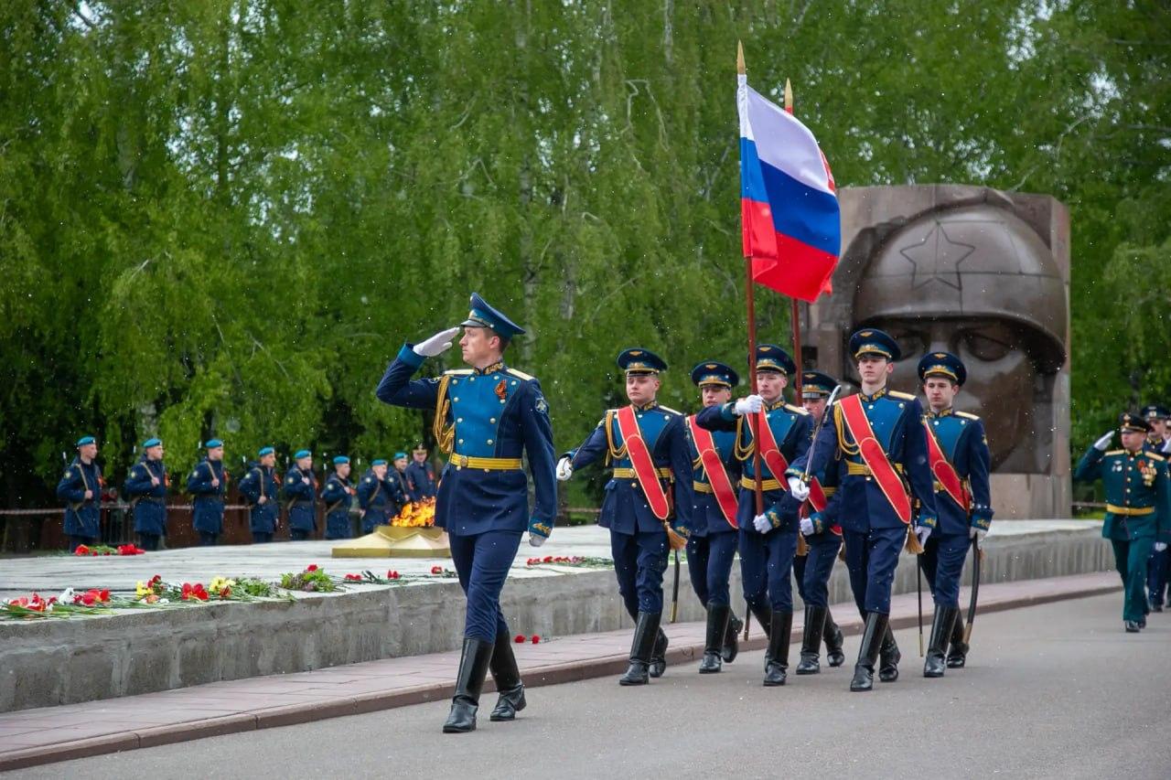 Поздравление с Днем Победы главы Городского округа Коломна Александра Гречищева