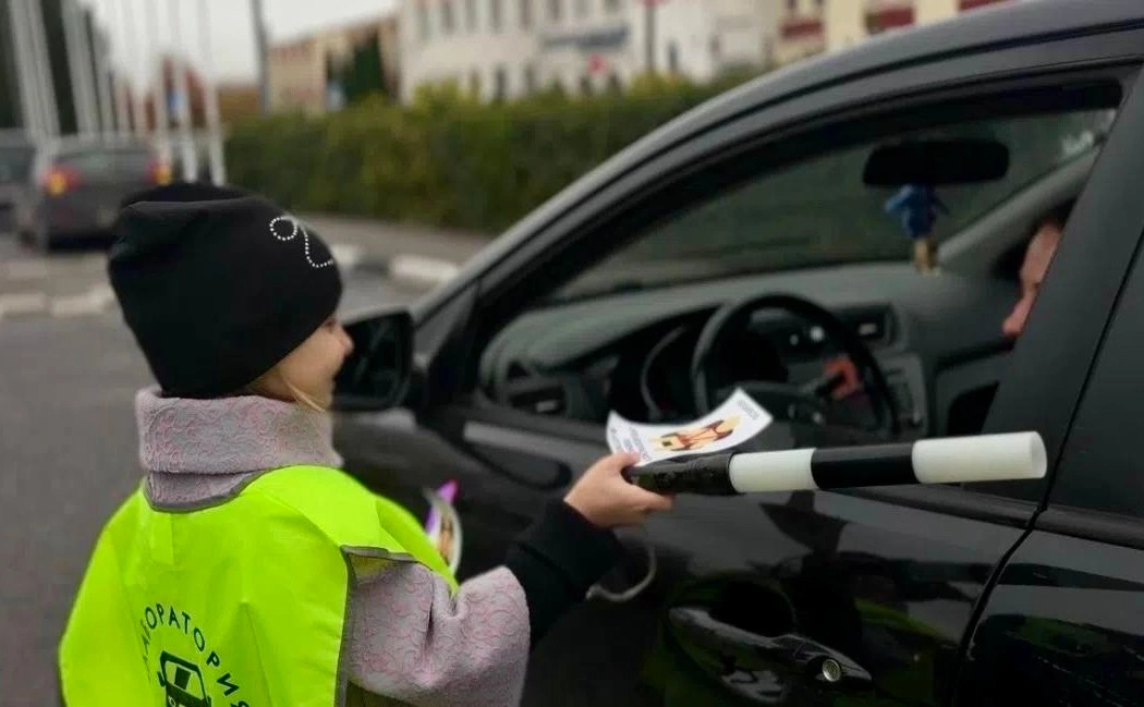 Госавтоинспекторы Коломны и отряд ЮИД провели акцию &laquo;Маленький пассажир &mdash; большая ответственность&raquo;