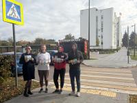 Сотрудники Коломенской Госавтоинспекции провели акцию &laquo;Пешеход&raquo; на оживленном, нерегулируемом пешеходном переходе г.о. Коломна, направленную на повышение уровня защищенности пеших участников дорожного движения